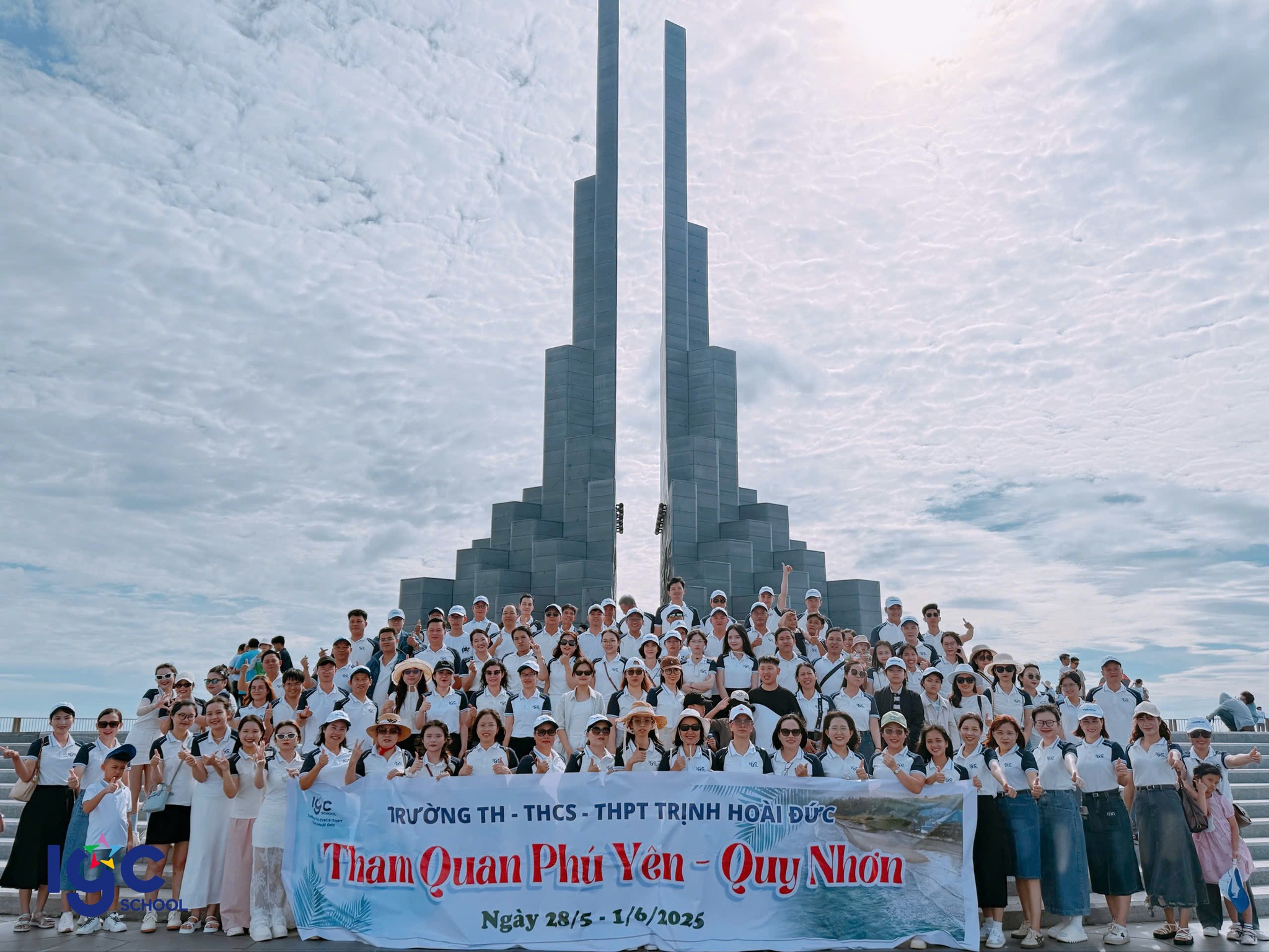 HÀNH TRÌNH VÀNG: PHÚ YÊN - QUY NHƠN, KHẮC GHI DẤU ẤN ĐẠI GIA ĐÌNH TH-THCS-THPT TRỊNH HOÀI ĐỨC & IGC GROUP!