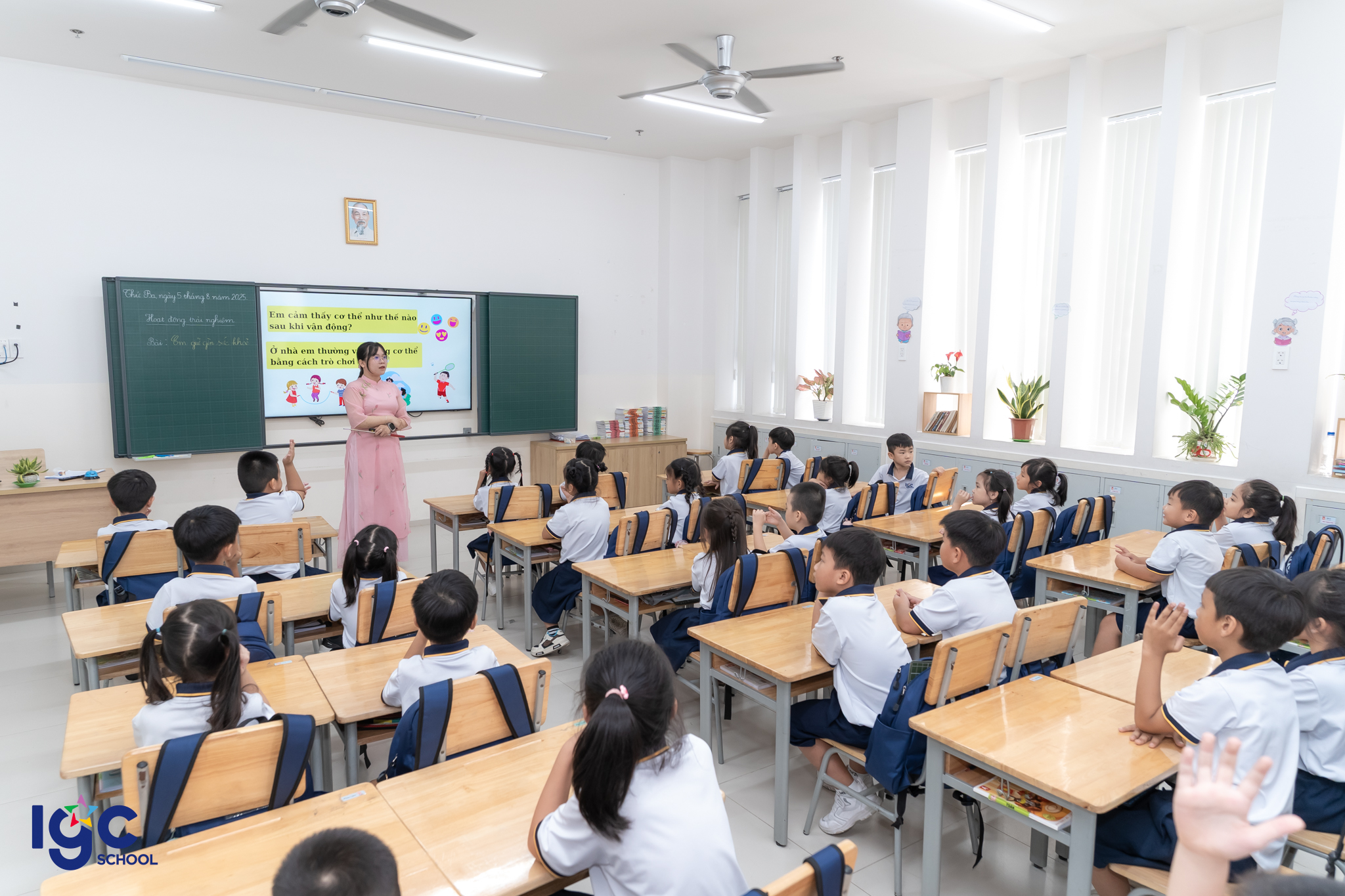 HOẠT ĐỘNG TRẢI NGHIỆM LỚP 1C - EM GIỮ GÌN SỨC KHỎE