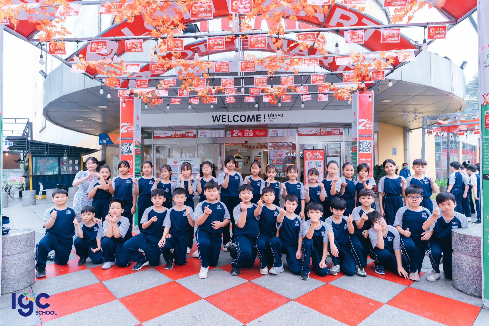 TRƯỜNG TRỊNH HOÀI ĐỨC TỔ CHỨC HOẠT ĐỘNG NGOẠI KHÓA EM LÀ NGƯỜI TIÊU DÙNG THÔNG MINH CHO HỌC SINH KHỐI 4