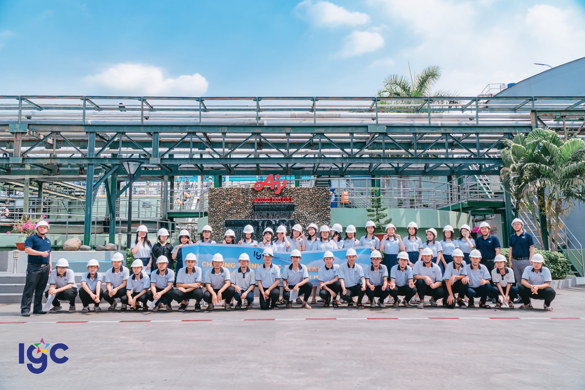 HÀNH TRÌNH KHÁM PHÁ "CÔNG NGHỆ VỊ NGON" TẠI NHÀ MÁY AJINOMOTO CỦA HỌC SINH THPT