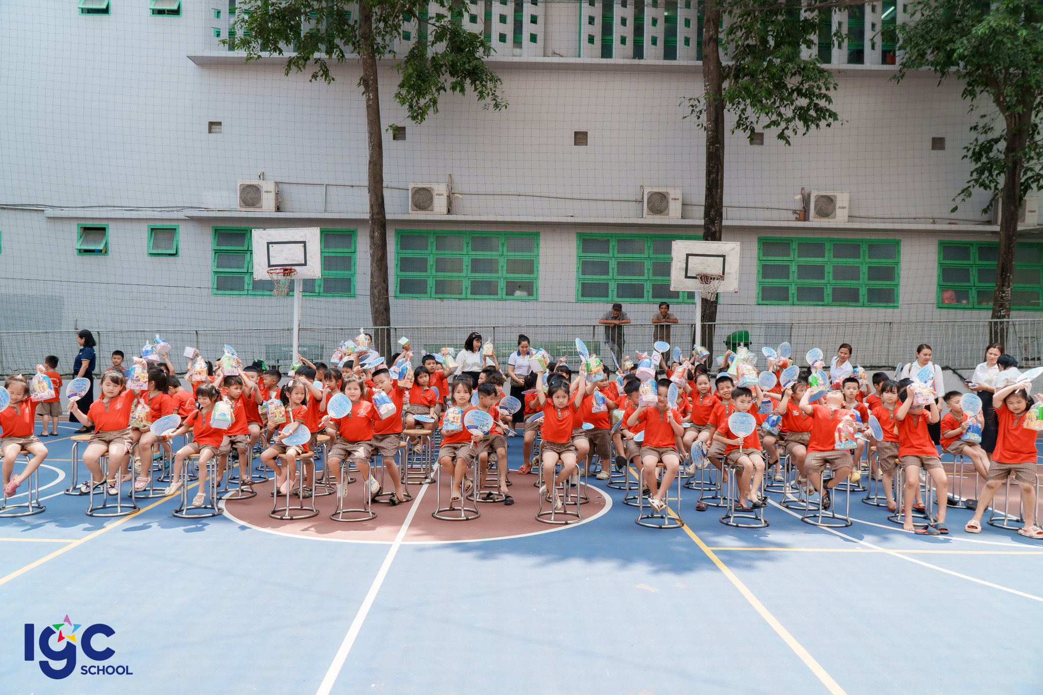 Điểm chạm lớp 1: Chuyến đi "tiền trạm" đầy cảm xúc của các bé mầm no Tuổi Thơ