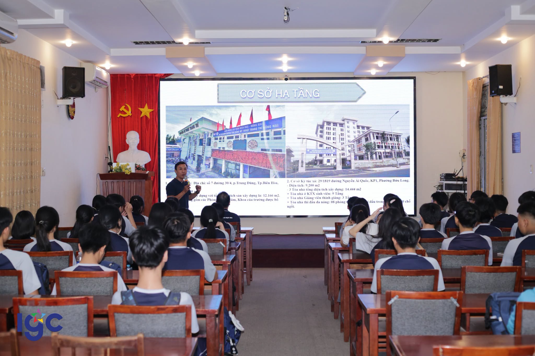 Hành trình hướng nghiệp khối THPT: Đi để trải nghiệm, kiến tạo tương lai