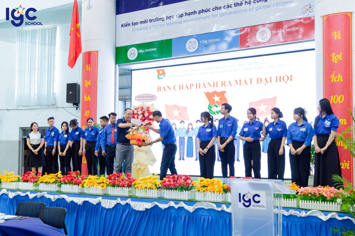 TUỔI TRẺ TRỊNH HOÀI ĐỨC – TIẾP NỐI NHIỆT HUYẾT, CÙNG NHAU CỐNG HIẾN