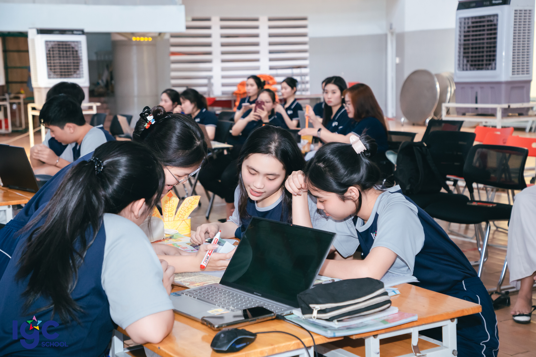 Hoạt động lớp học sôi nổi