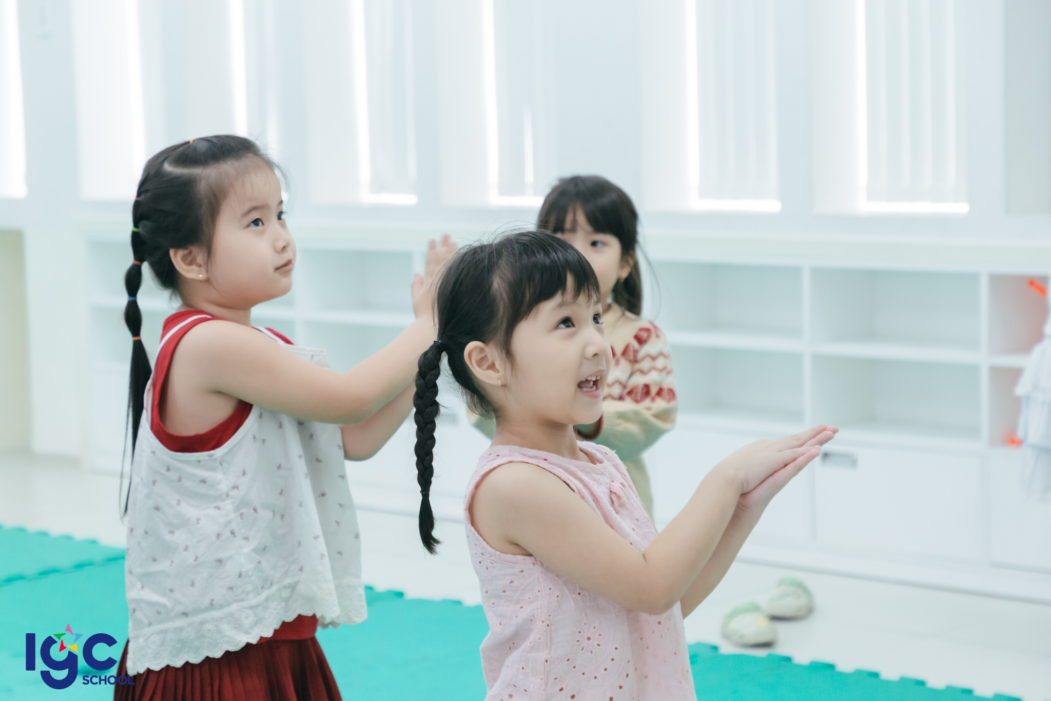 Niềm vui ngày đầu