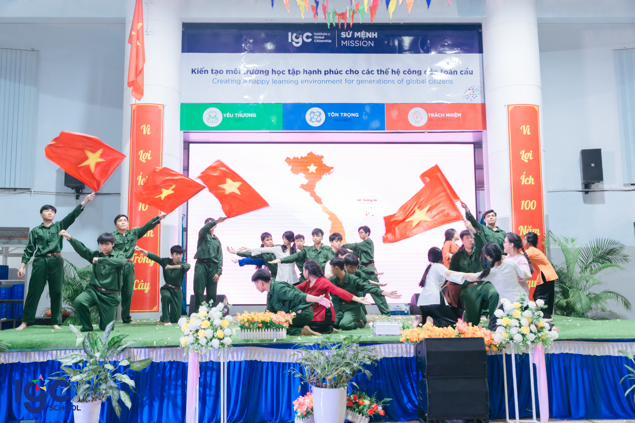 Chụp hình lưu niệm