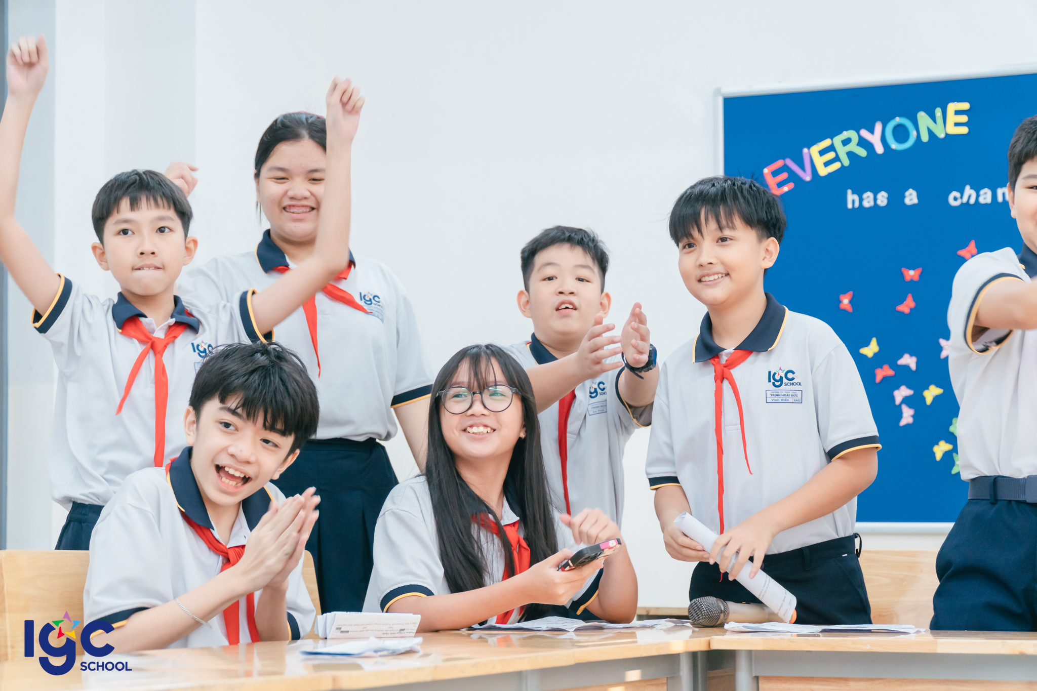 Giao lưu quốc tế 9