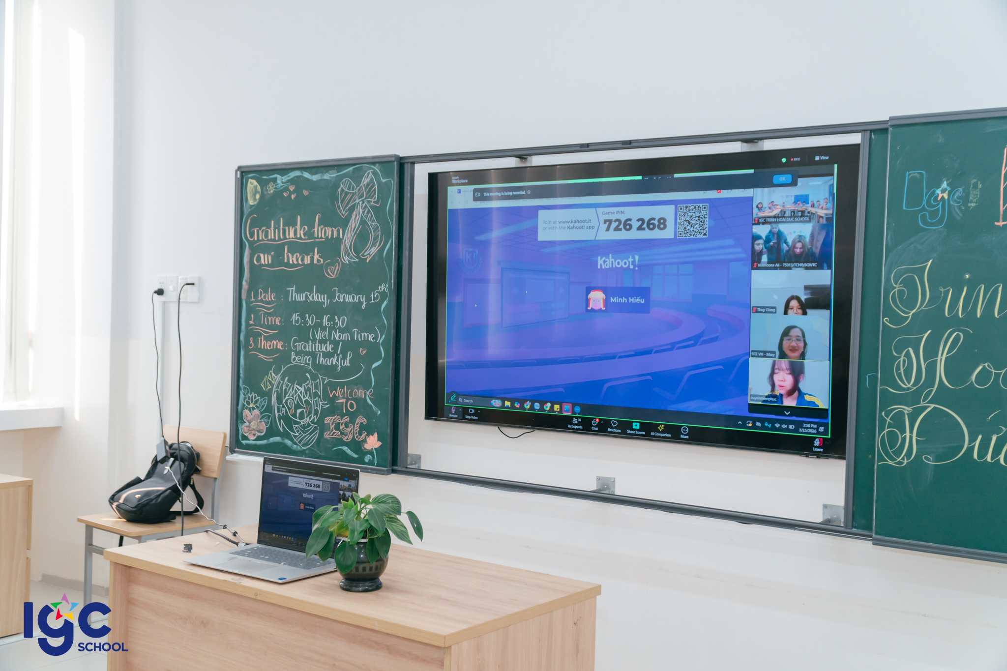 Giao lưu quốc tế 8