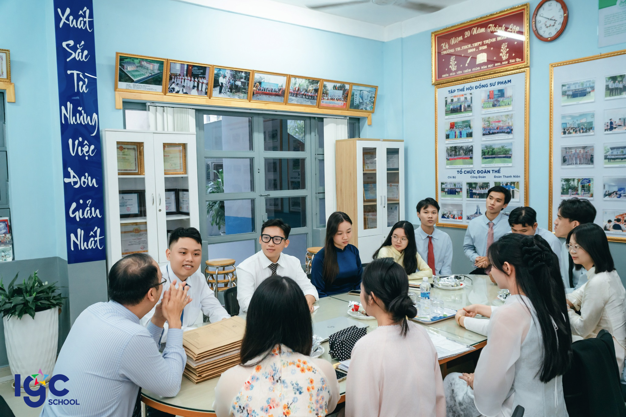 Ảnh thực tập sinh 8