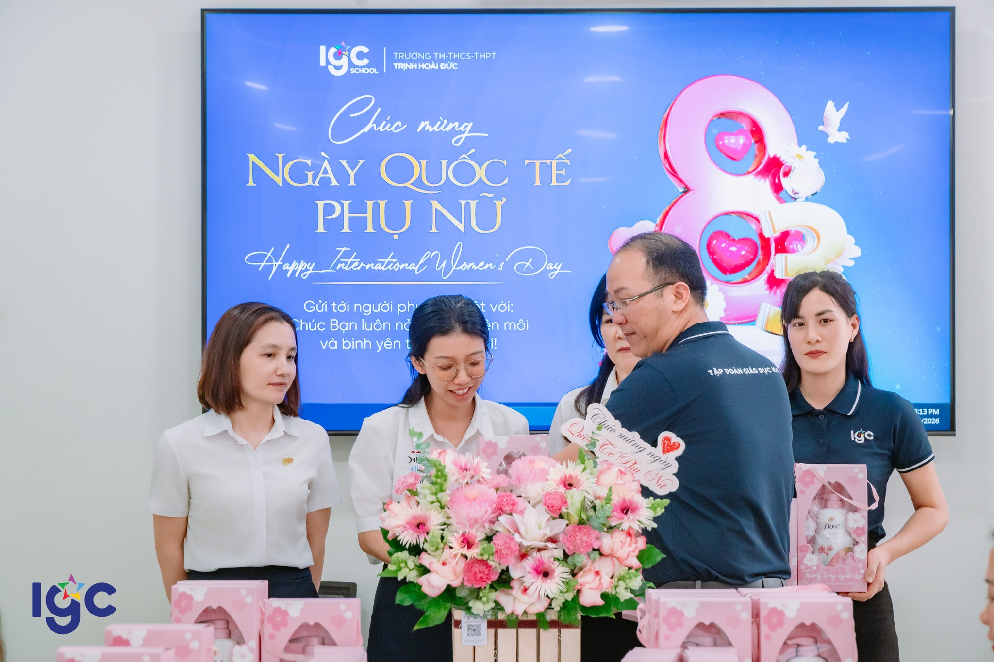 Tri ân 8/3 - Hình 13