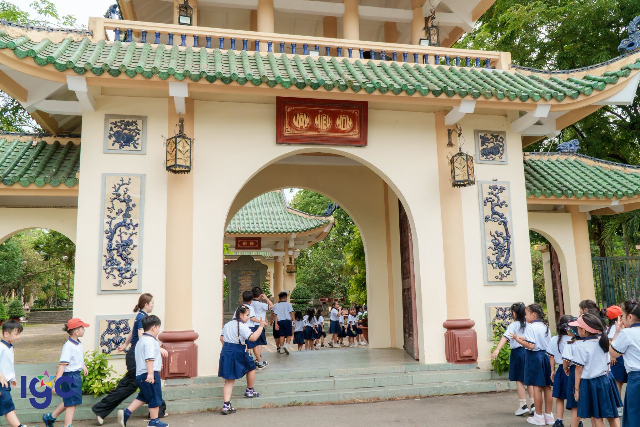 Văn miếu Trấn Biên