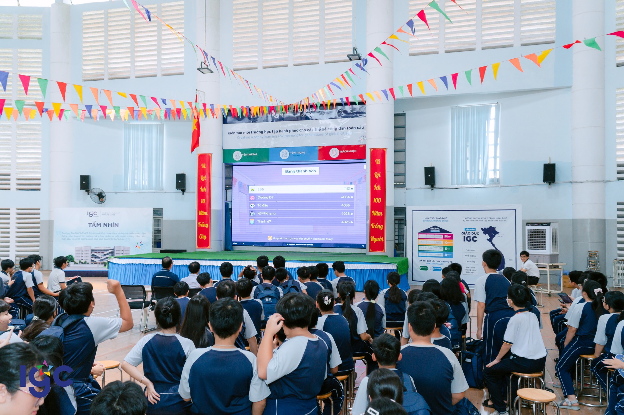 Ngày hội sách và hội hè