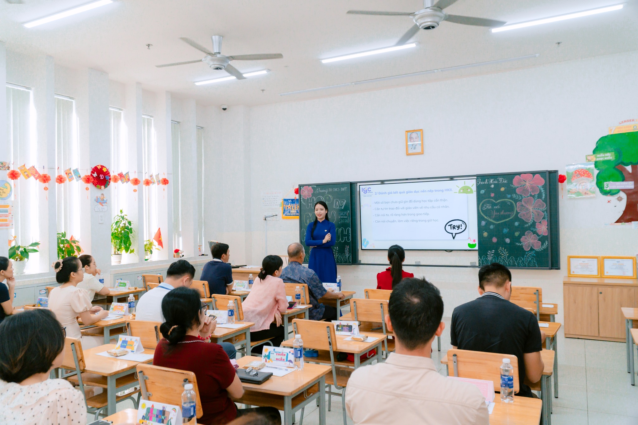 Họp phụ huynh cuối năm