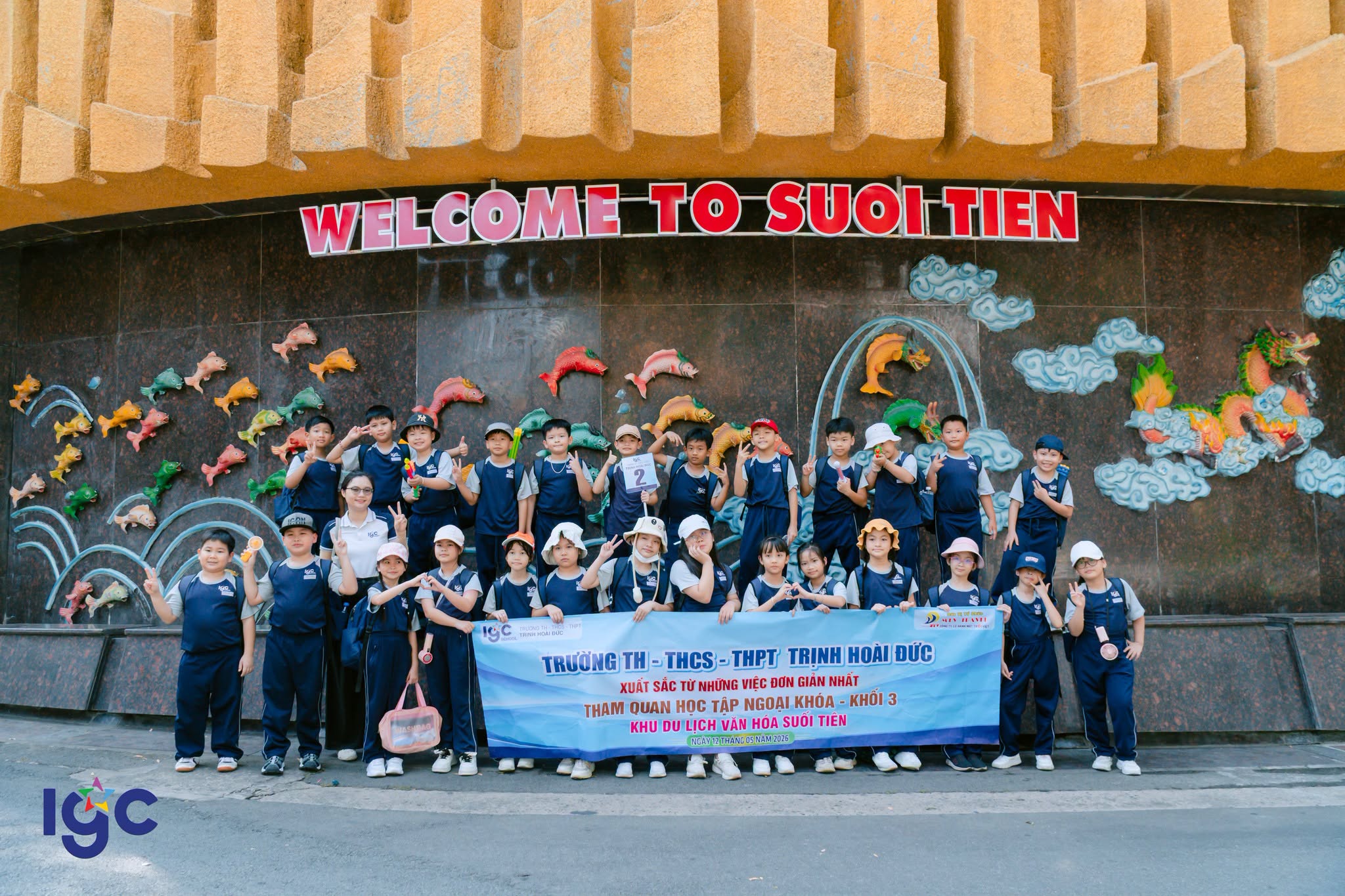 Ngoại khóa Suối Tiên