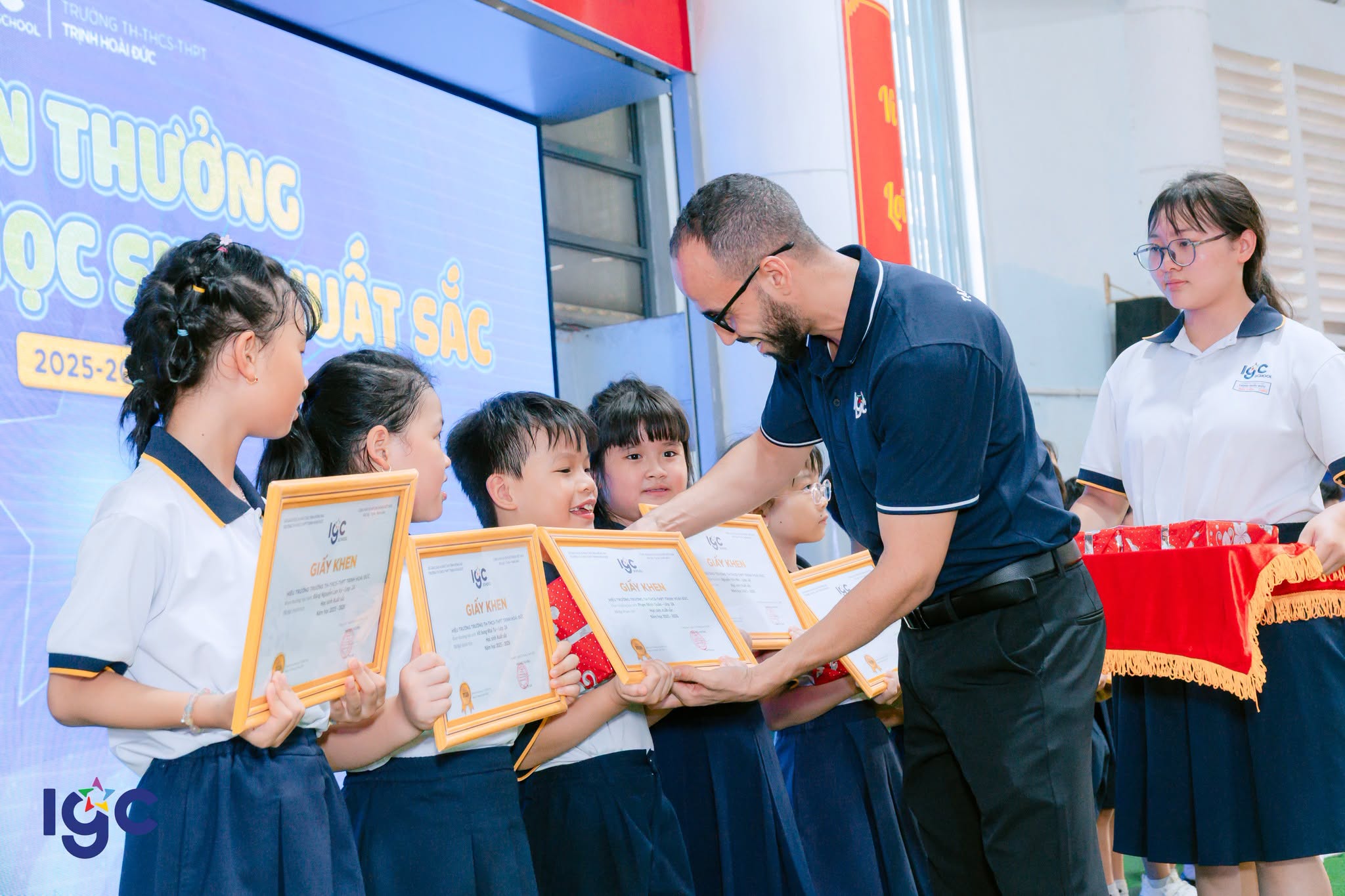 Tổng kết khối Tiểu học