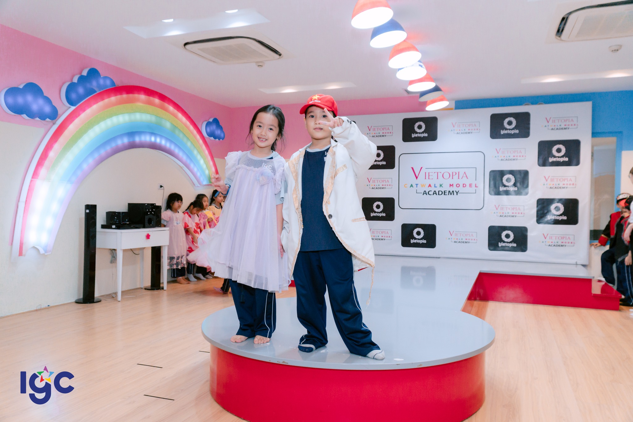 Trải nghiệm Vietopia