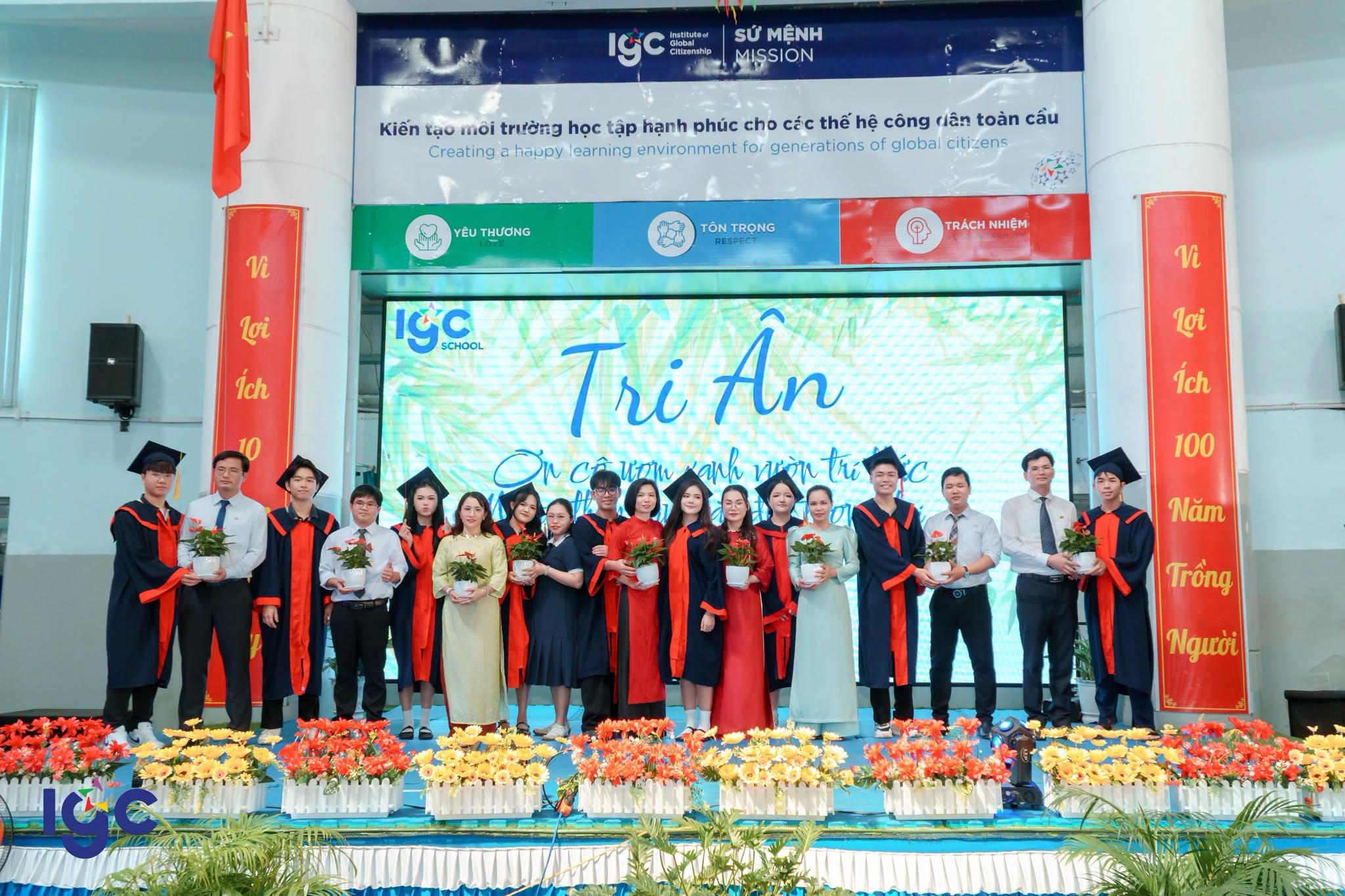 Lễ Tri Ân Khối 12