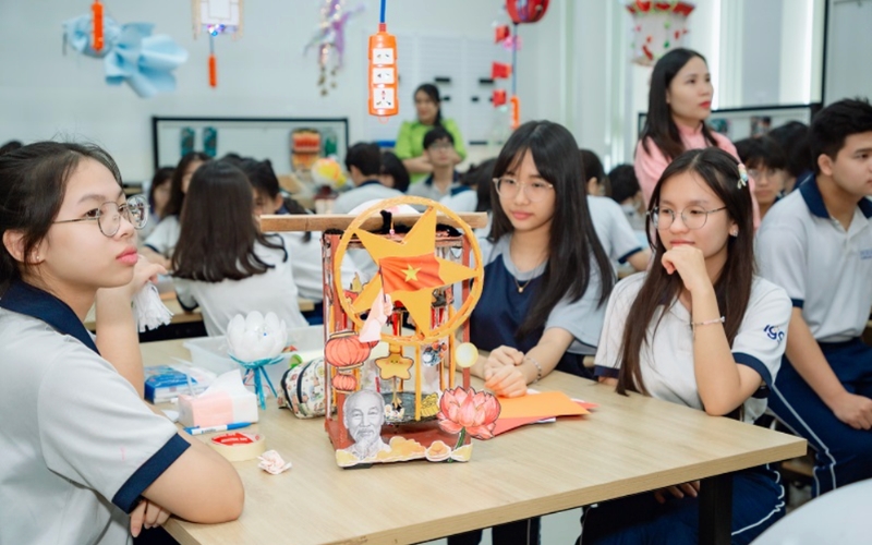 Học sinh tham gia học tập dự án STEM trong chương trình đào tạo tại trường Trịnh Hoài Đức Trảng Bom.